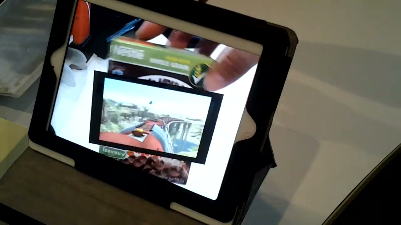รับทำ AUGMENTED REALITY (AR) บนระบบ IOS ระบบANDROID - ภาพประกอบช่วงลงมือทำขั้นตอนหลักของบทเรียน เพื่อให้เห็นเครื่องมือและตำแหน่งที่ใช้งาน